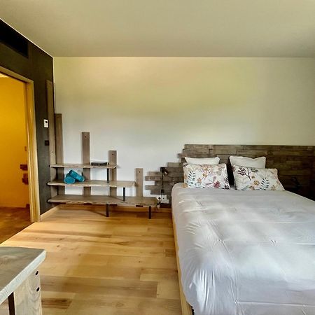 Hotel En Tilleul Pont-du-Navoy Екстер'єр фото